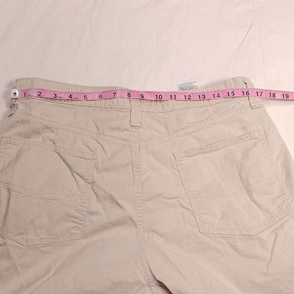 Signature Gold by Levi's men's shorts size 34 - Picture 12 of 12